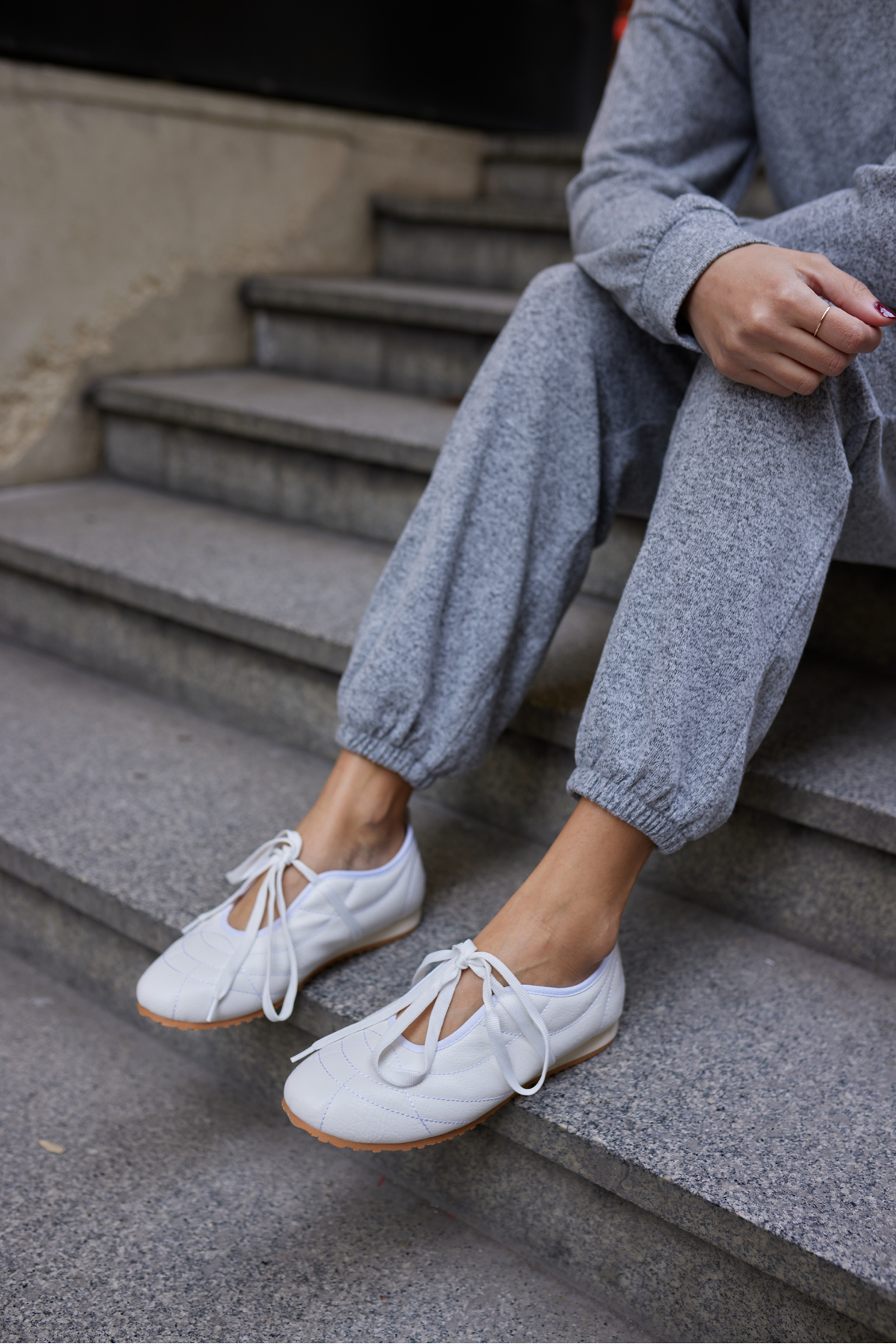 NAMES KADİN ALTIN BAGCIKLI SNEAKER