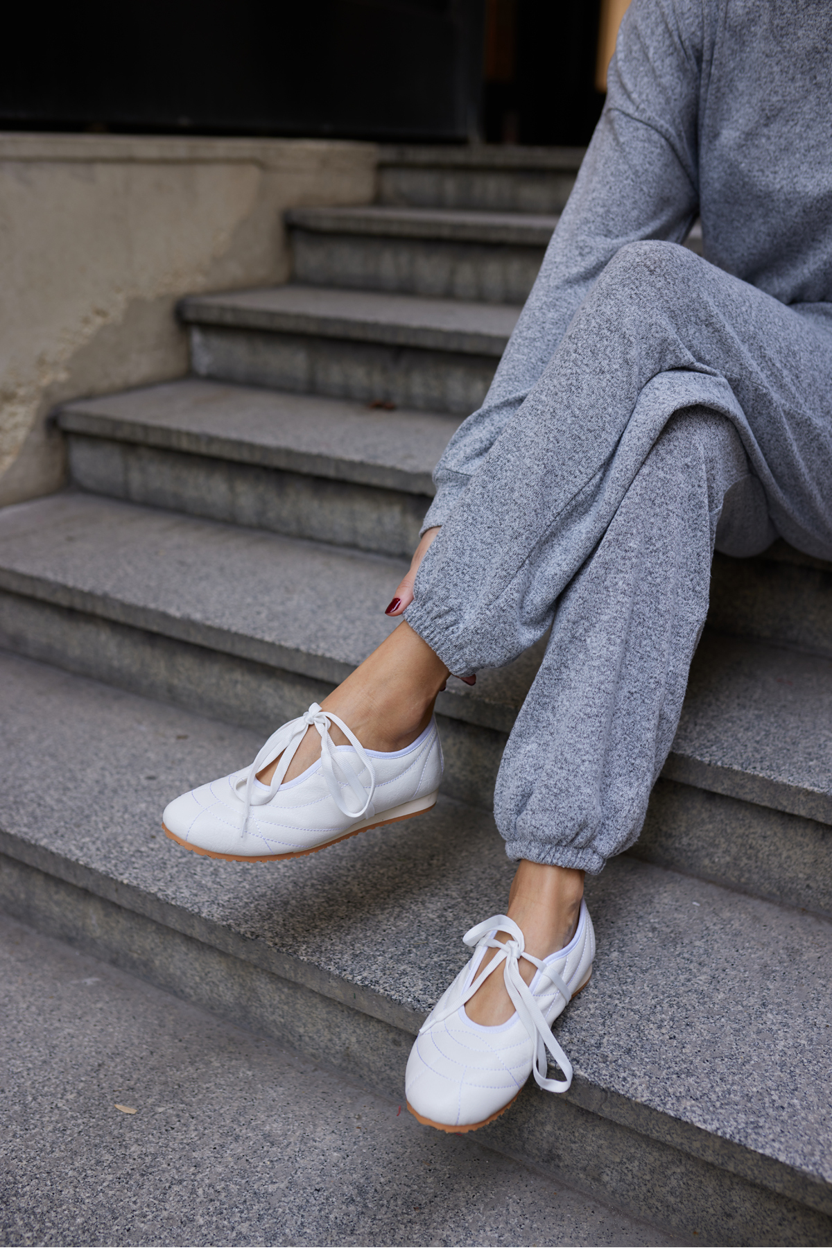 NAMES KADİN ALTIN BAGCIKLI SNEAKER