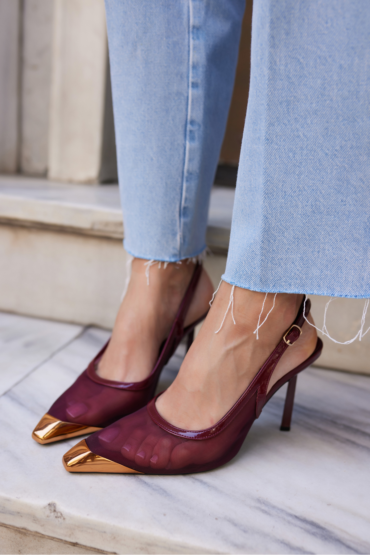 LENO KADIN BORDO TUL DETAY BURUN DEMIRLI SANDALET