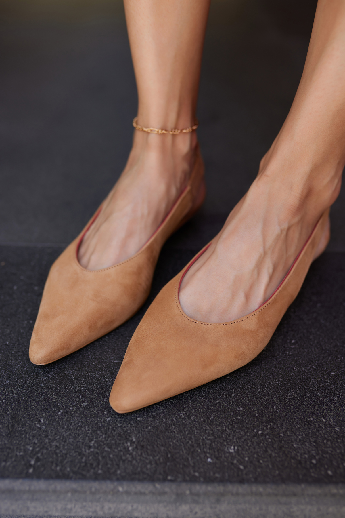 VERA KADIN TABA GERCEK SUET MINI TOPUKLU SLINGBACK AYAKKABİ