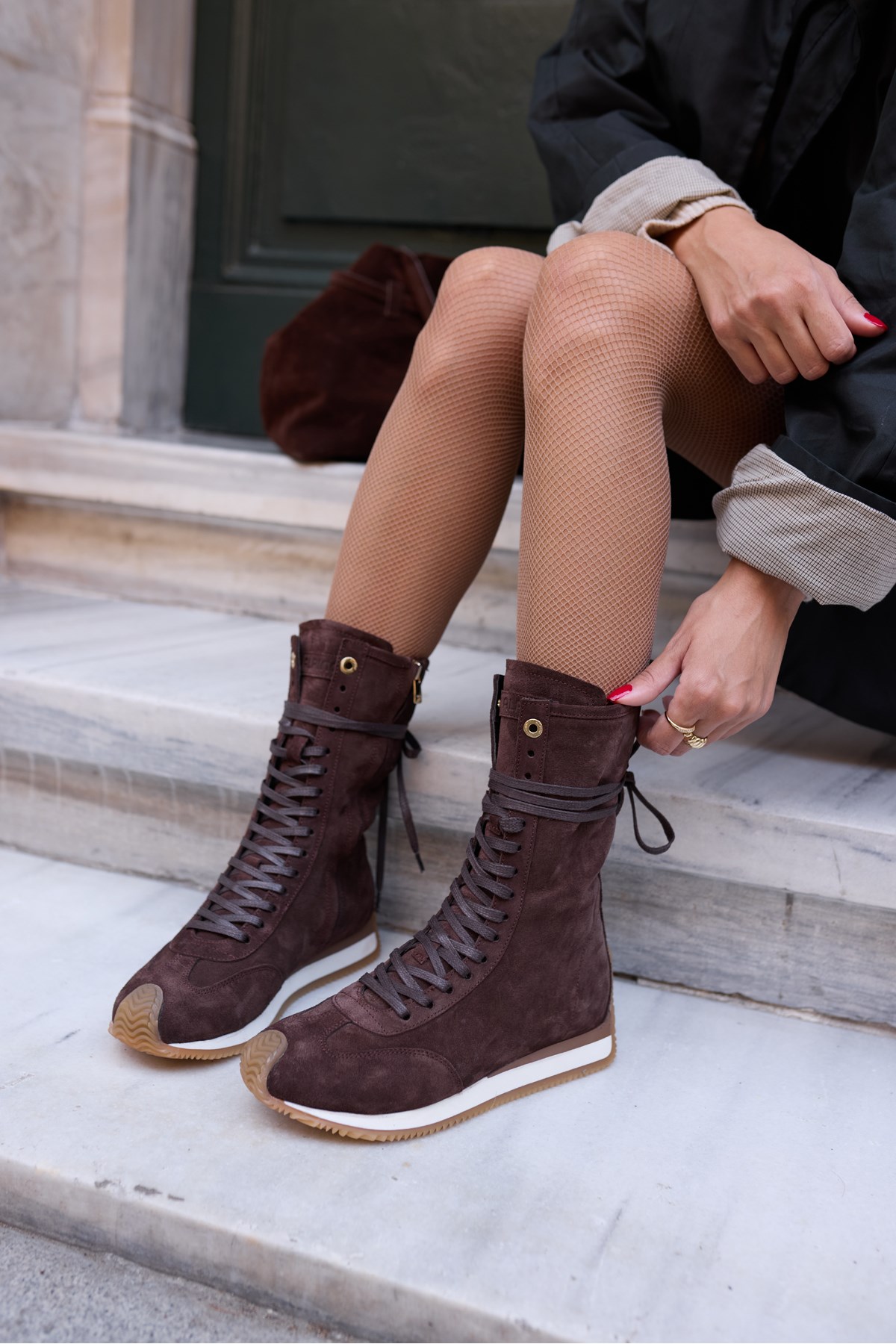 CARMİRA KADİN KAHVE GERCEK SUET BOKSOR SNEAKER BOT