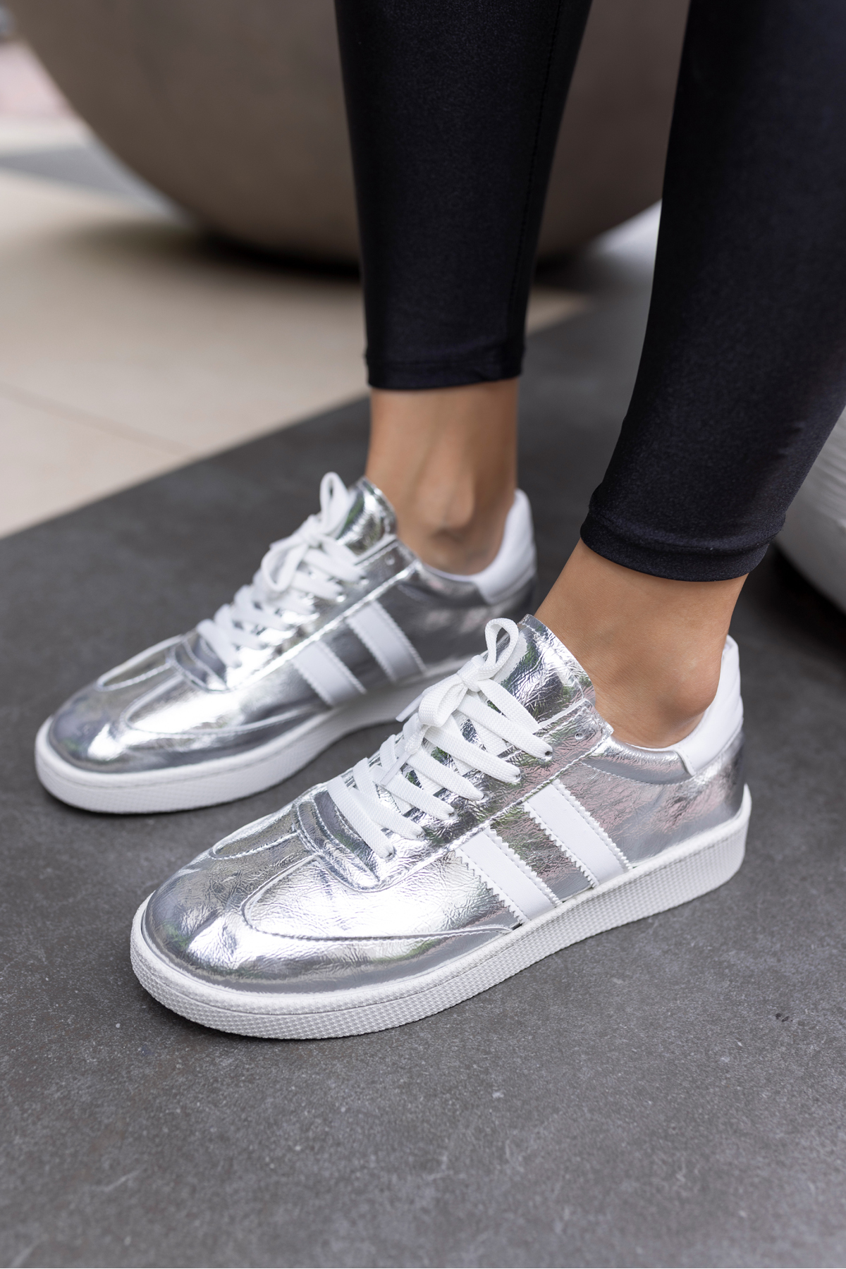 BRUCE KADIN LEOAPAR BAGCIKLI SNEAKER