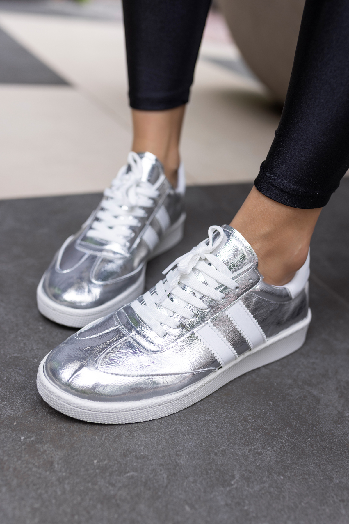BRUCE KADIN LEOAPAR BAGCIKLI SNEAKER