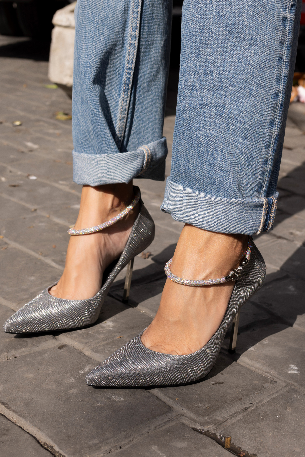 STİLA KADIN GUMUS SİM GECISLI TAŞ ATKILI TOPUKLU STILETTO