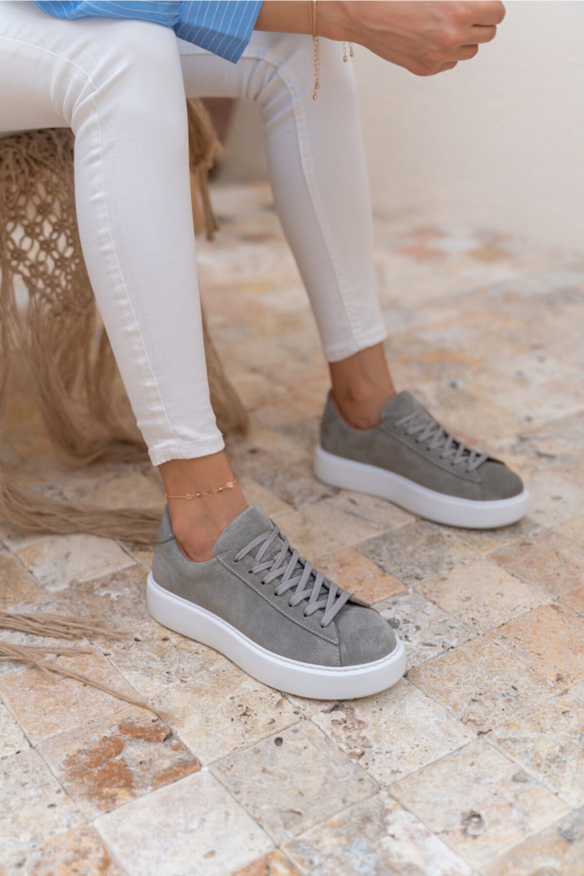 Kadın Gri Gercek Suet Eva Tabanli Sneakers