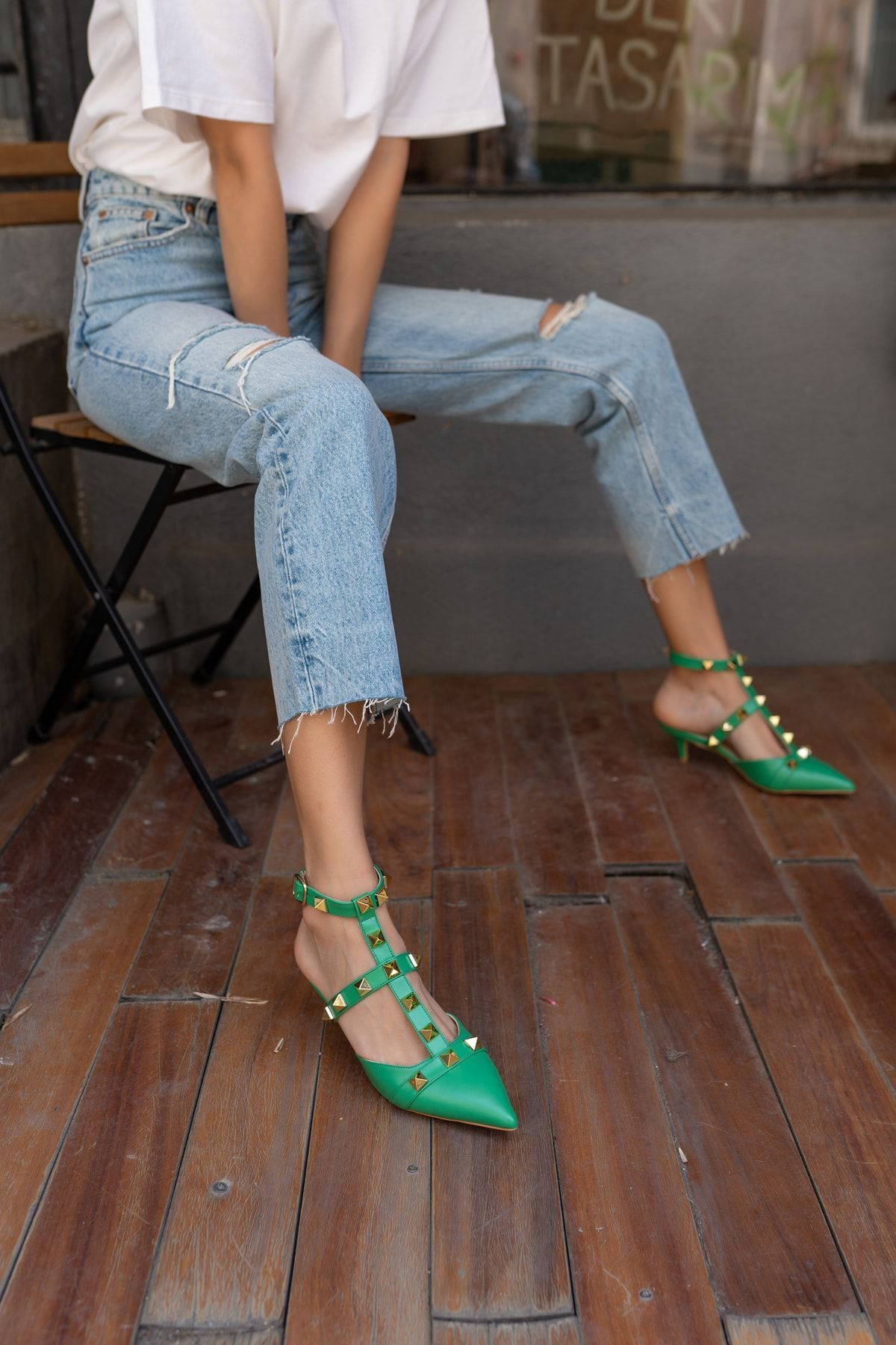 Souzal Kadin Çimen Yeşil Piramit Detay Topuklu Ayakkabi