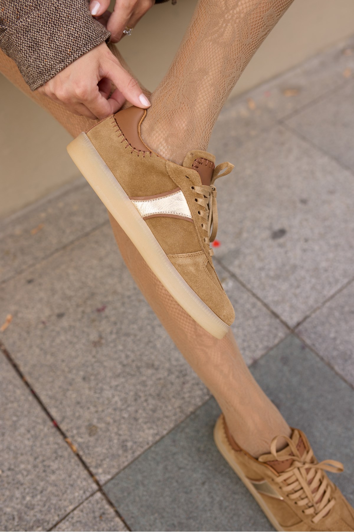 TANİA KADİN TUTUN TABA GERCEK DERİ SUET BAGCIKLI SNEAKER