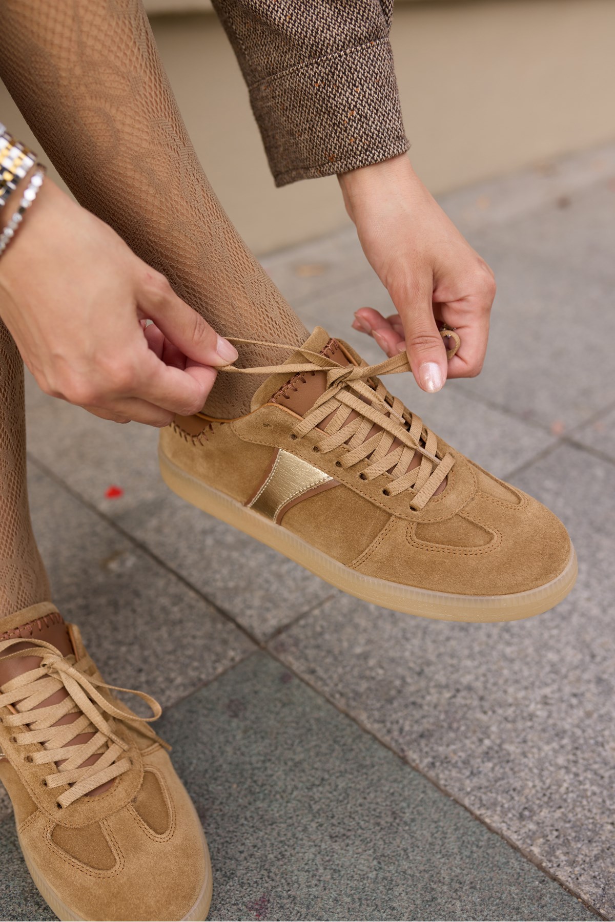 TANİA KADİN TUTUN TABA GERCEK DERİ SUET BAGCIKLI SNEAKER