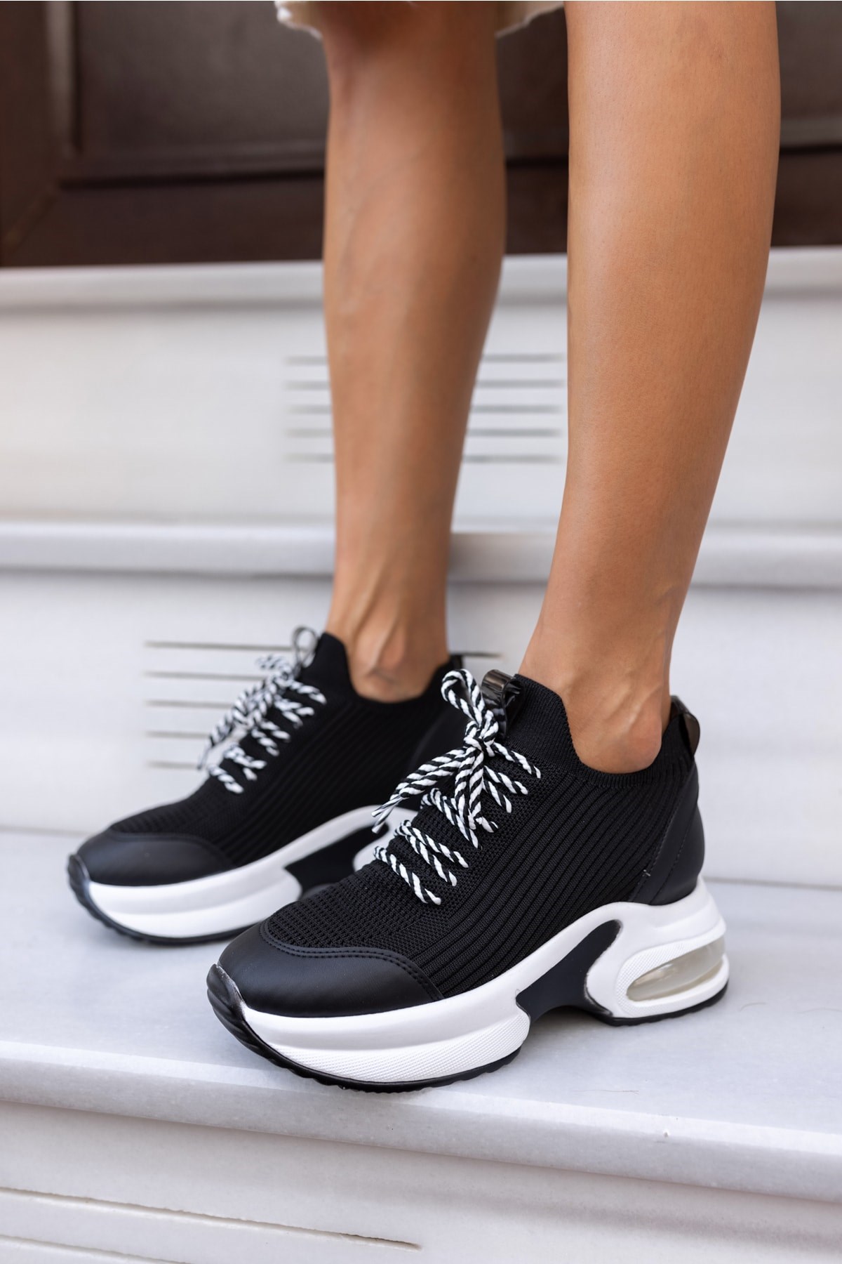 Wöber Kadin Siyah Gizlitopuk Sneakers