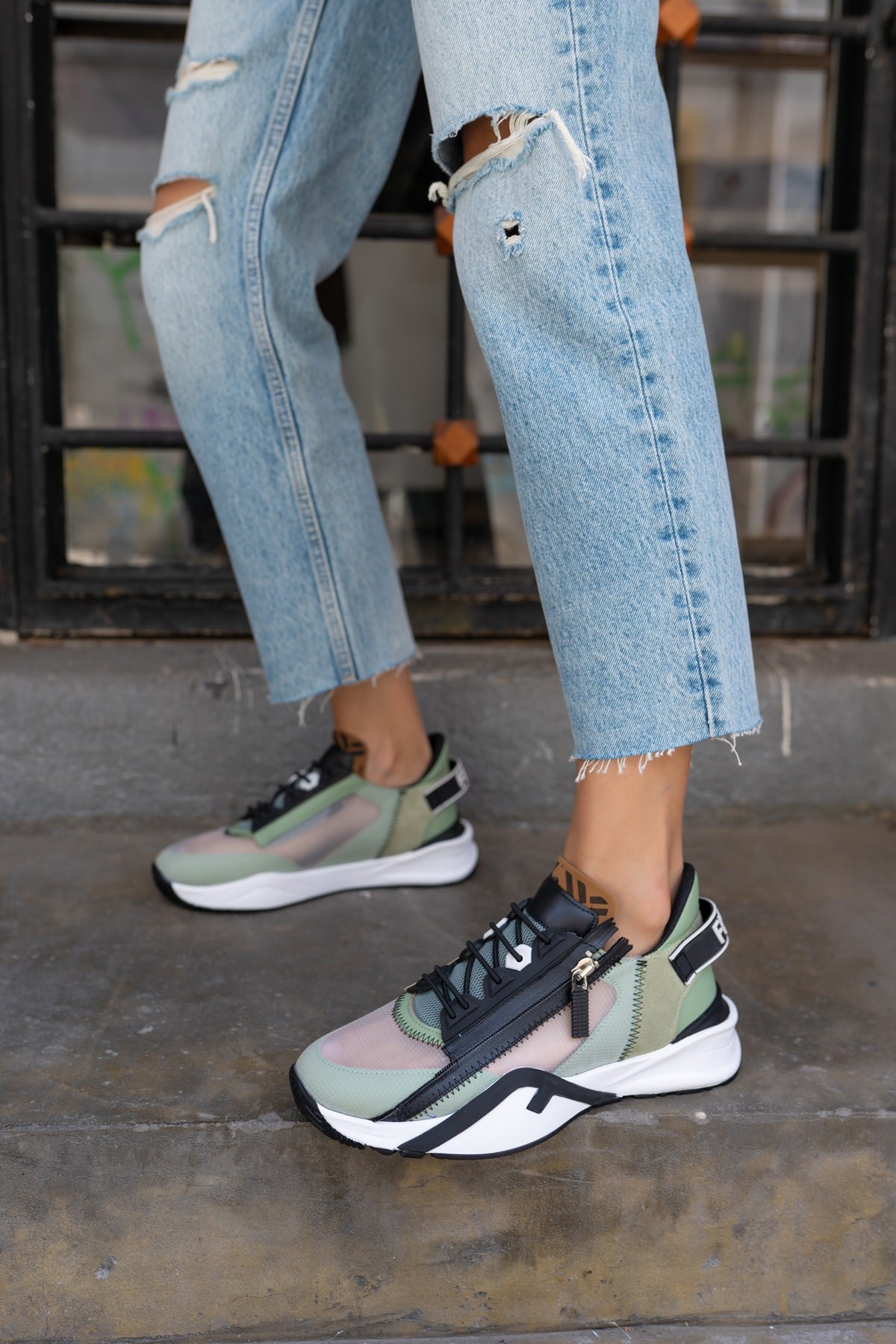 Mojca Kadin Yeşil File Detay Sneakers