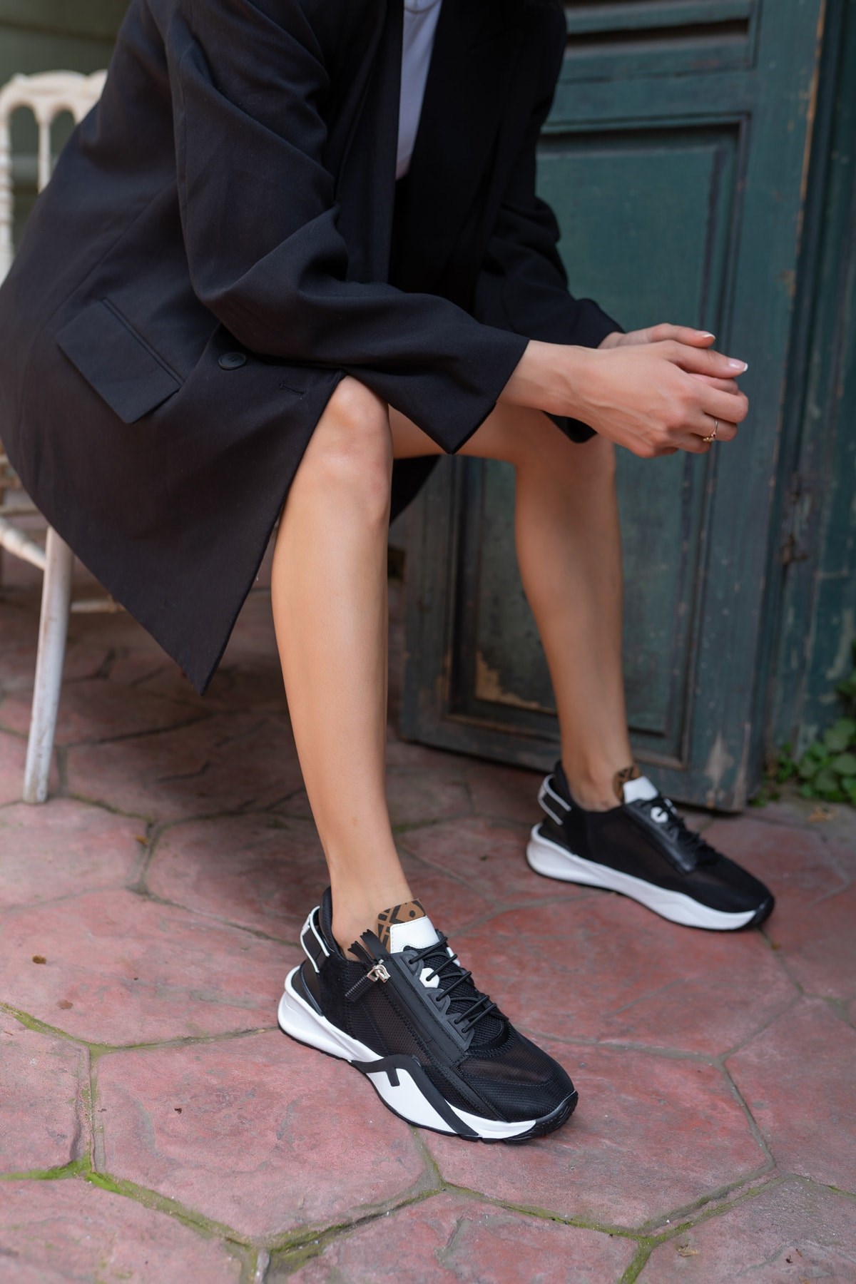 Mojca Kadin Siyah File Detay Sneakers