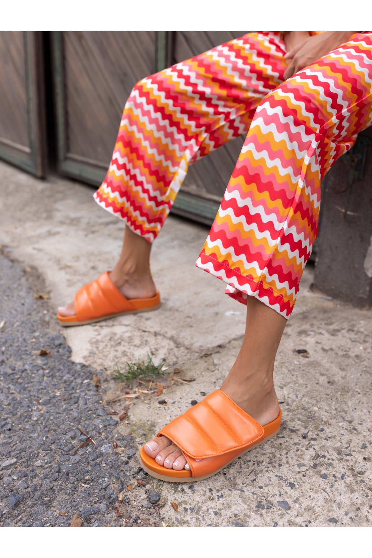 Farah Kadin Orange Gercek Deri Terlik