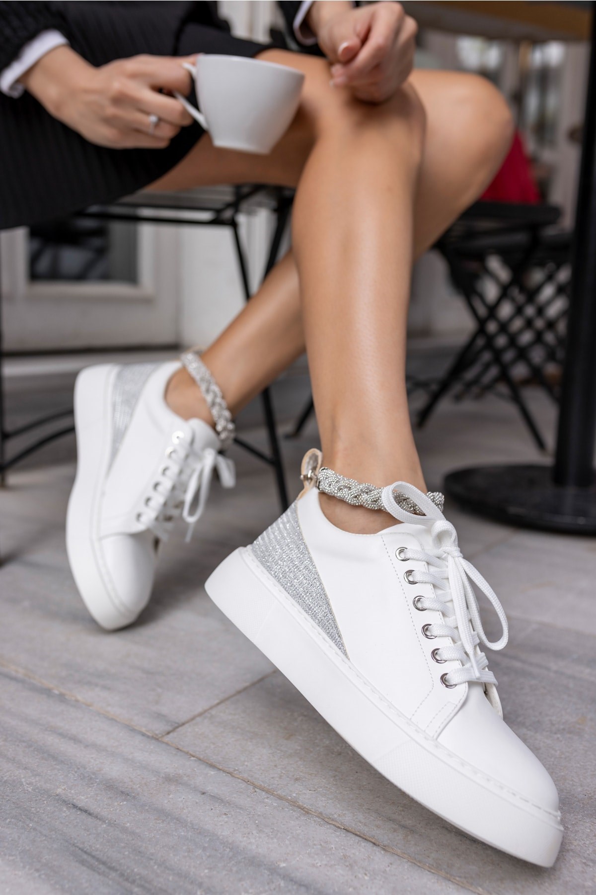 Oscar Kadın Beyaz Bılek Taş Detay Sneaker