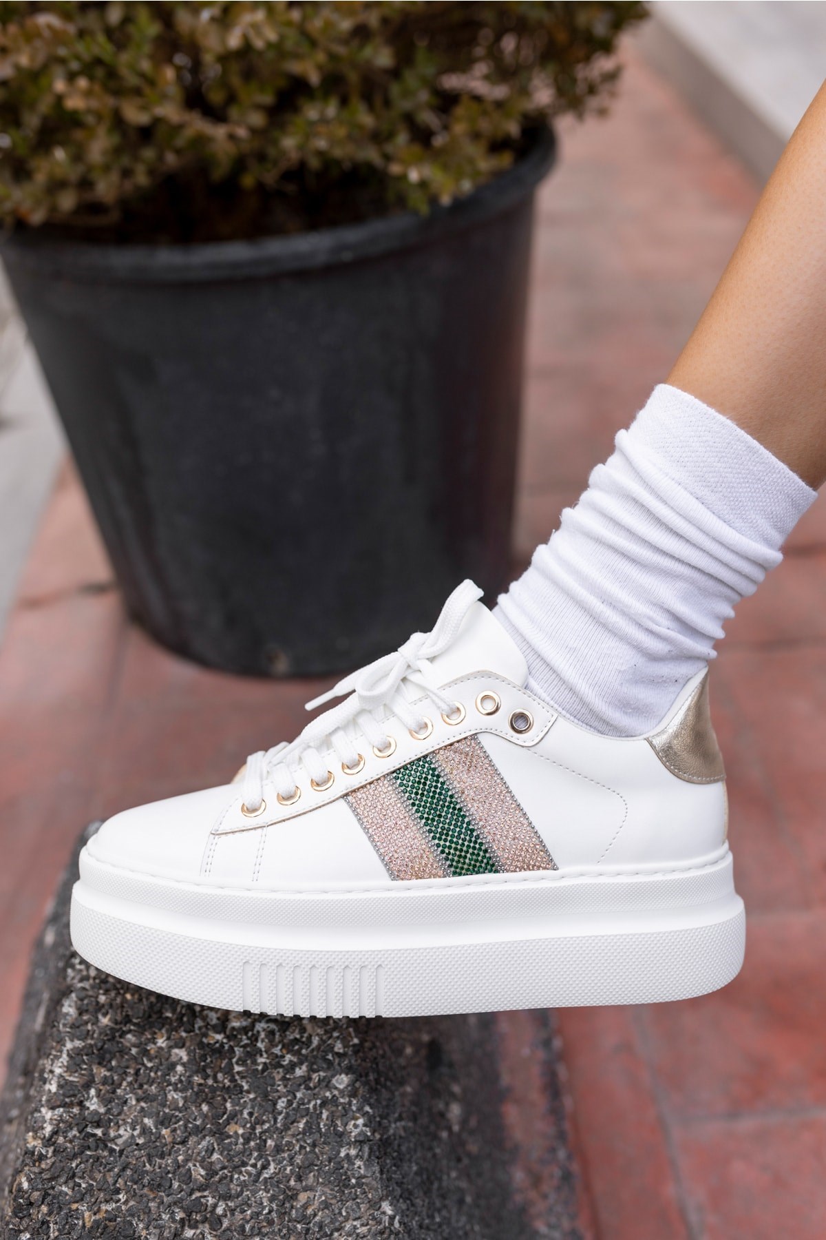 Zanıolo Kadın Beyaz Taş Detay Sneaker