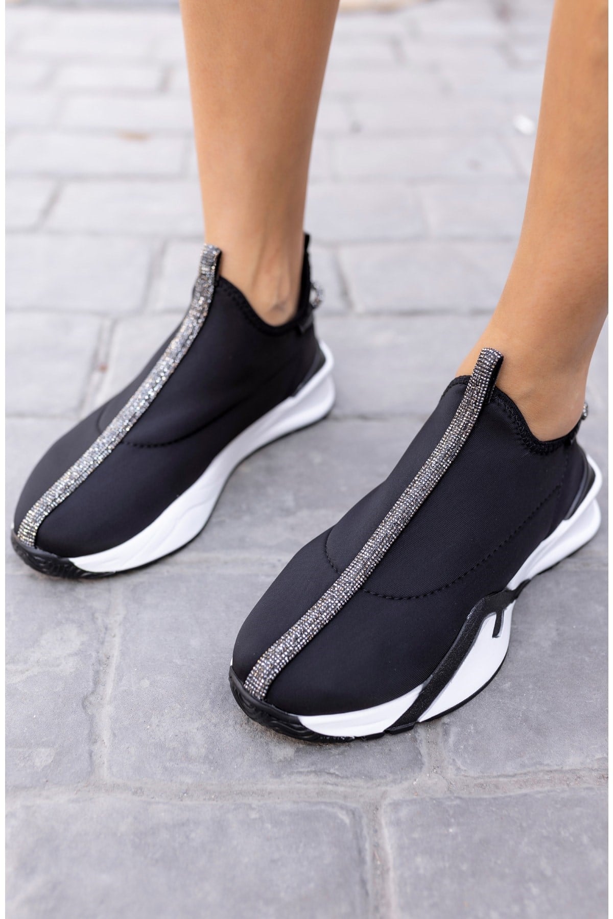 Bareto Kadın Siyah Dalgıc Kumaş Sneaker
