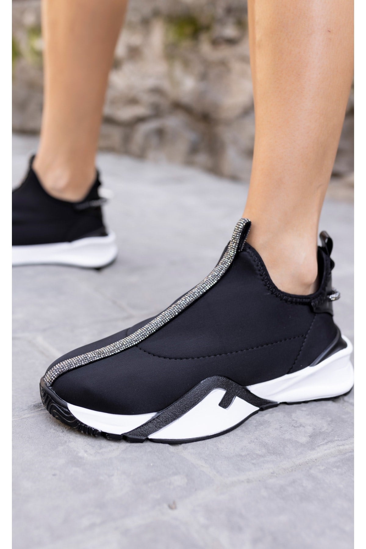 Bareto Kadın Siyah Dalgıc Kumaş Sneaker