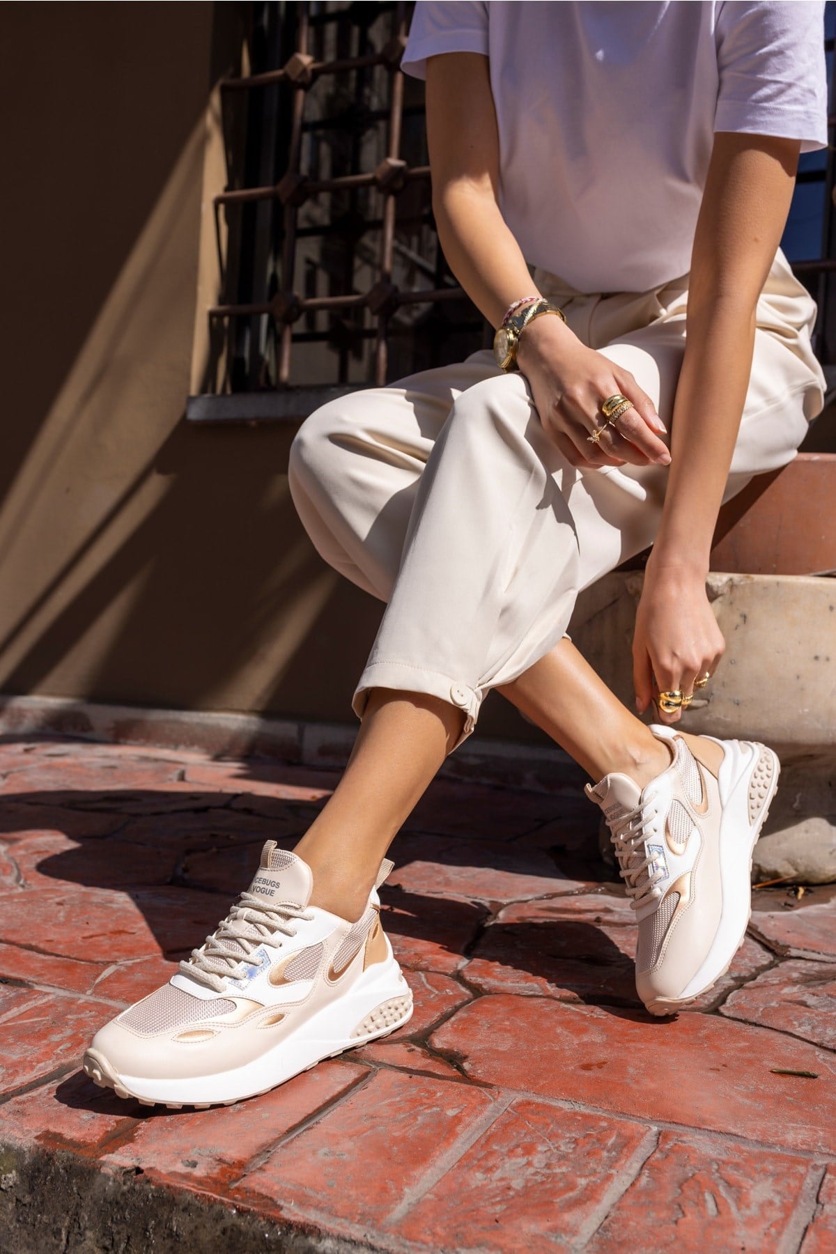 David Kadın Bej Garniili Sneaker