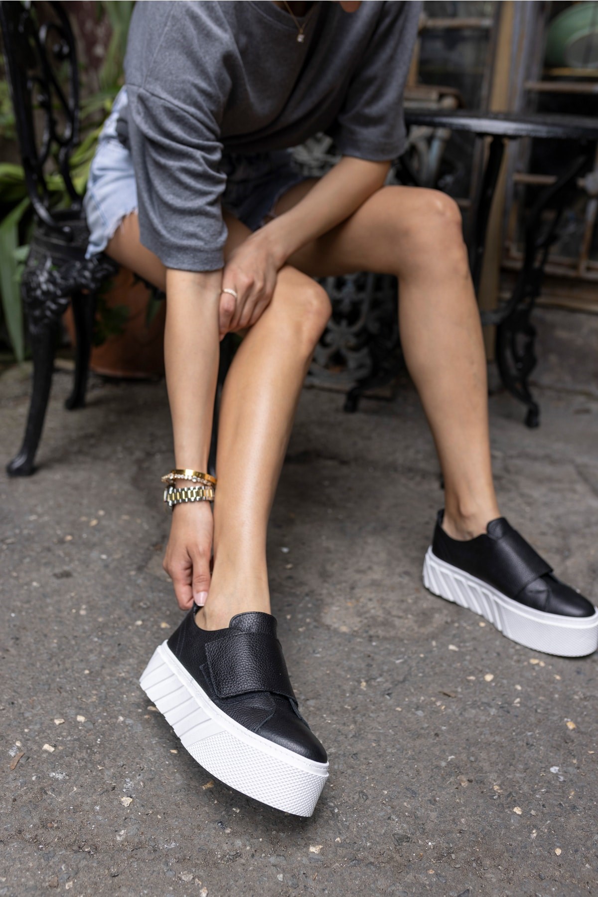 Carrola Kadin Siyah Gercek Deri Sneaker