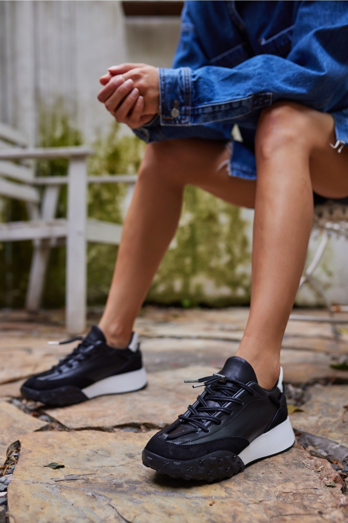 READY KADIN SİYAH GERCEK DERİ SNEAKER