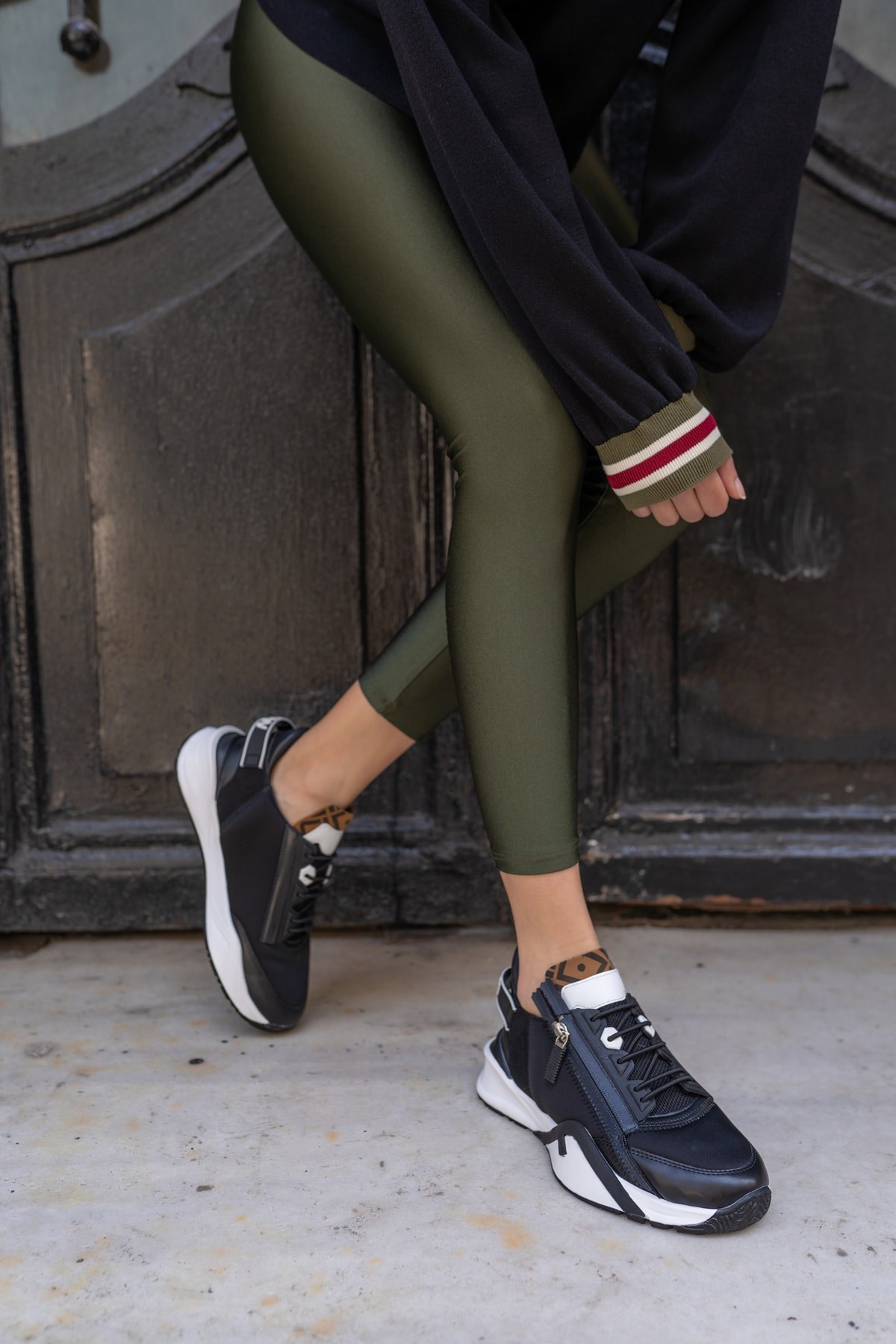 Jannica Kadin Siyah Scuba Kumas Detay Sneakers