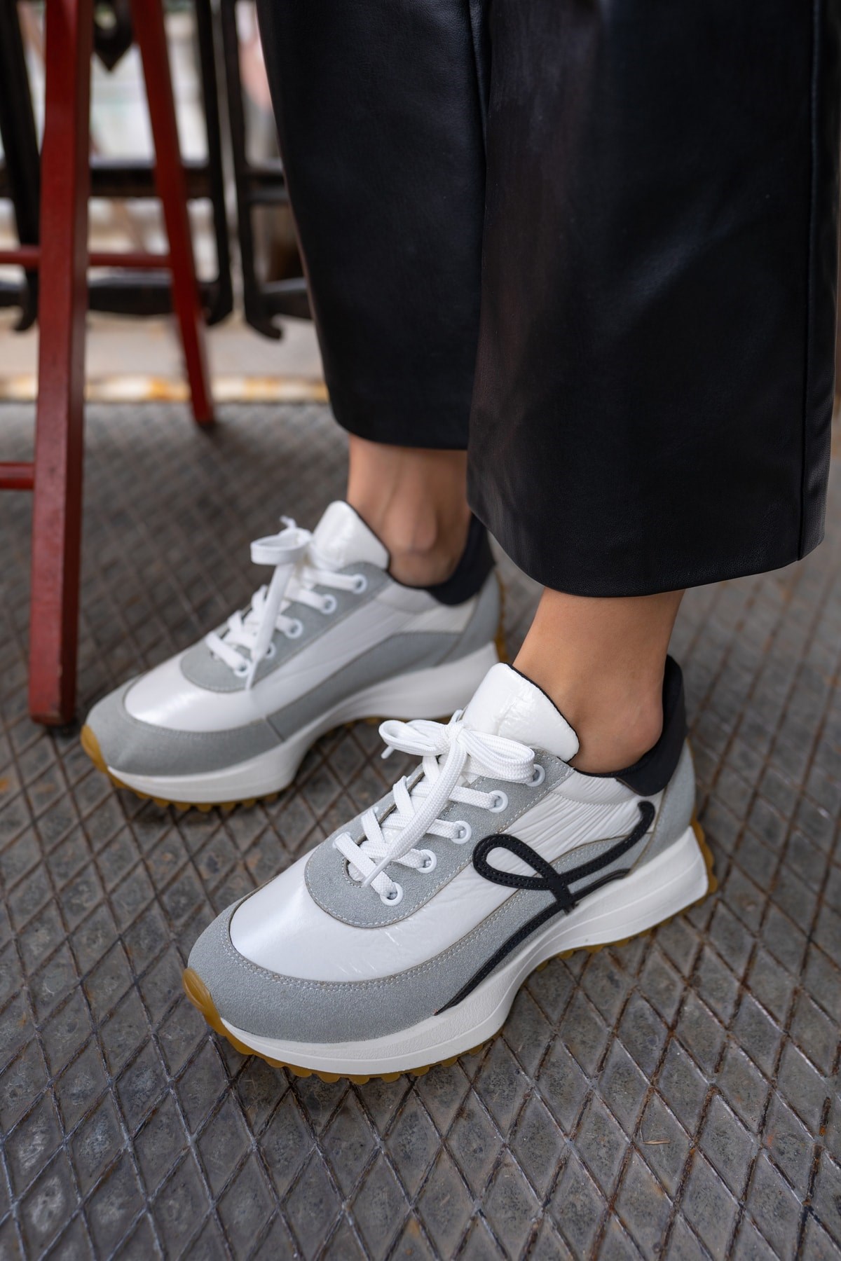 Jaine Kadın Beyaz Siyah Sneakers Ayakkai