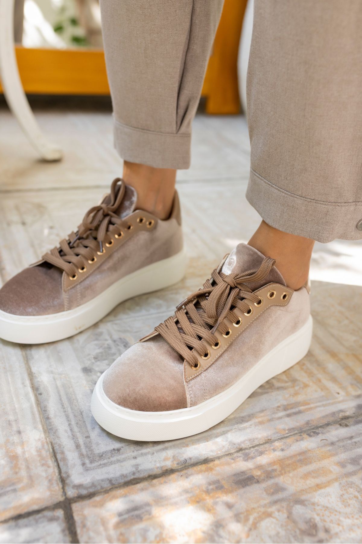 SANDY KADİN VIZON SUET KADIFE EVA TABAN SNEAKER