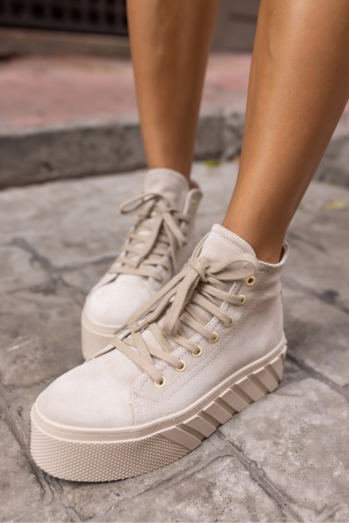 CORCY KADIN BEJ GERCEK SUET SNEAKER BOT