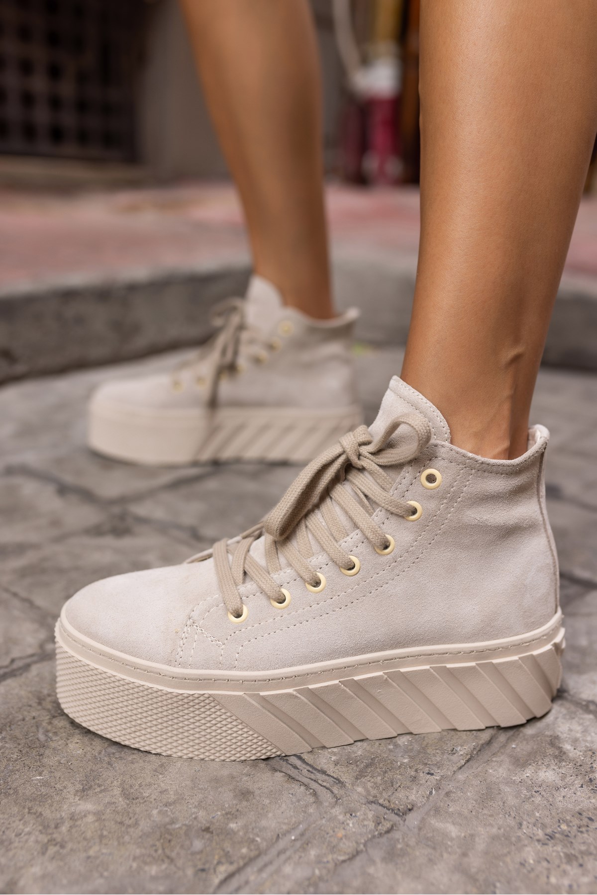 CORCY KADIN BEJ GERCEK SUET SNEAKER BOT