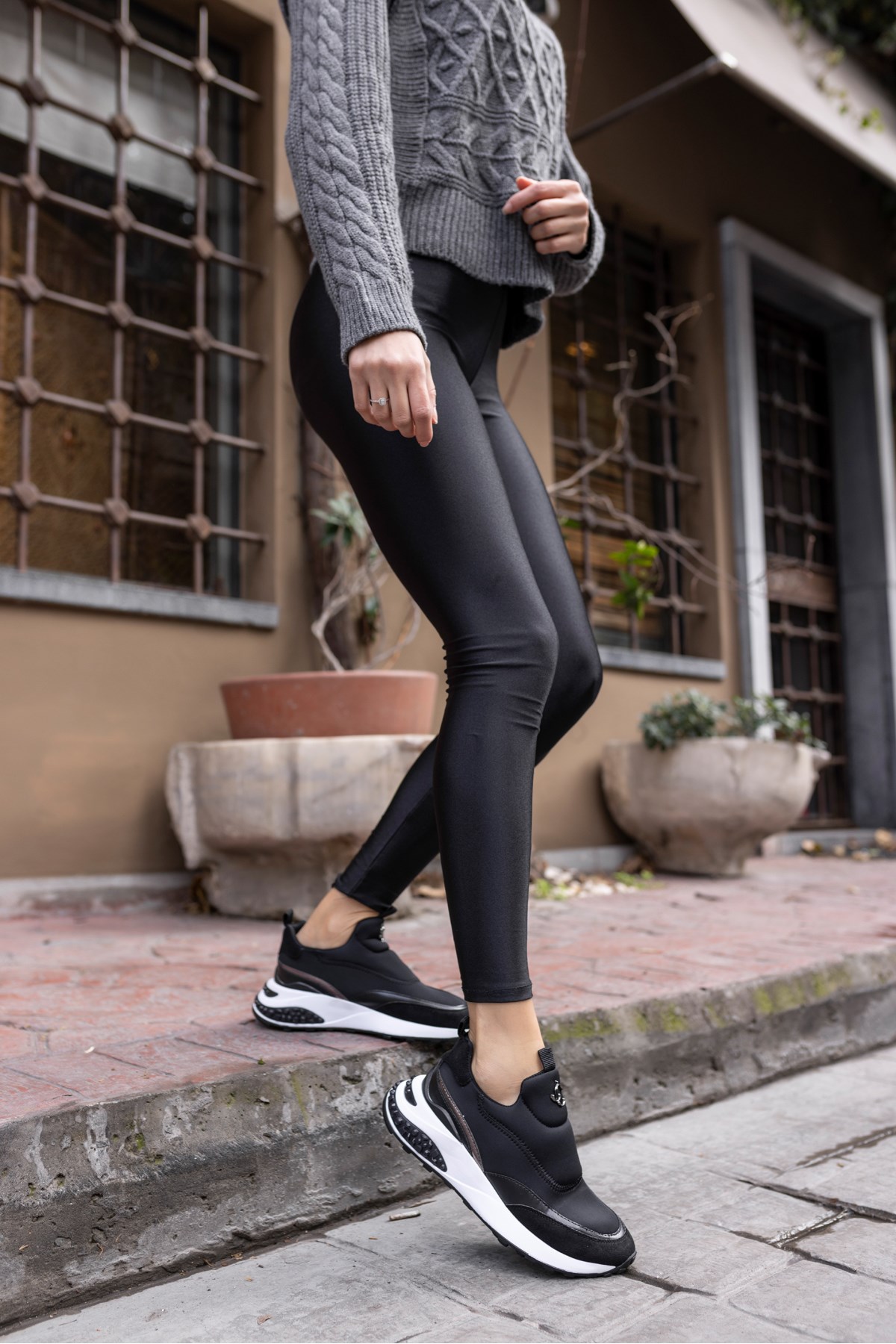 JEREMA KADIN SİYAH SCUBA KUMAŞ SNEAKER