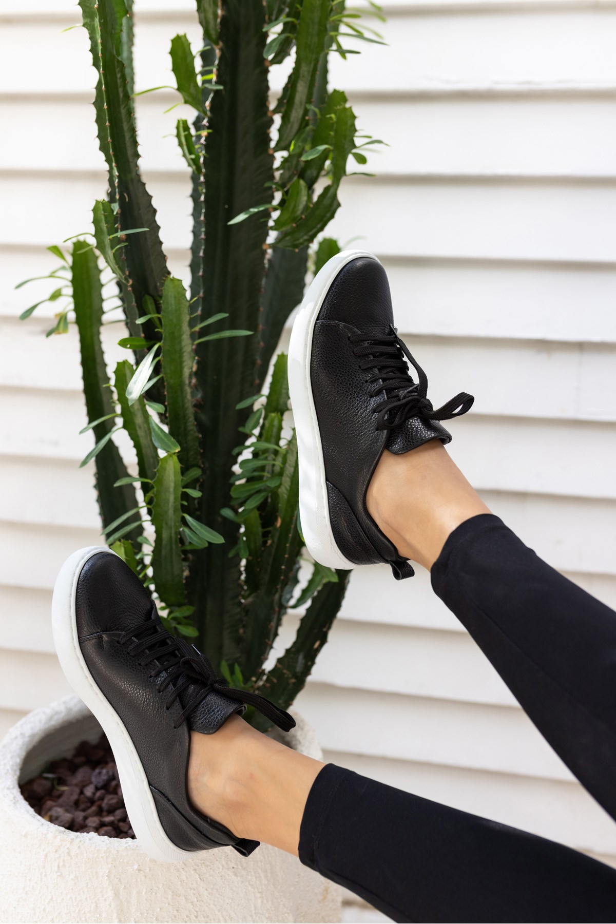 BLAİR KADIN SİYAH GERCEK DERİ SNEAKER