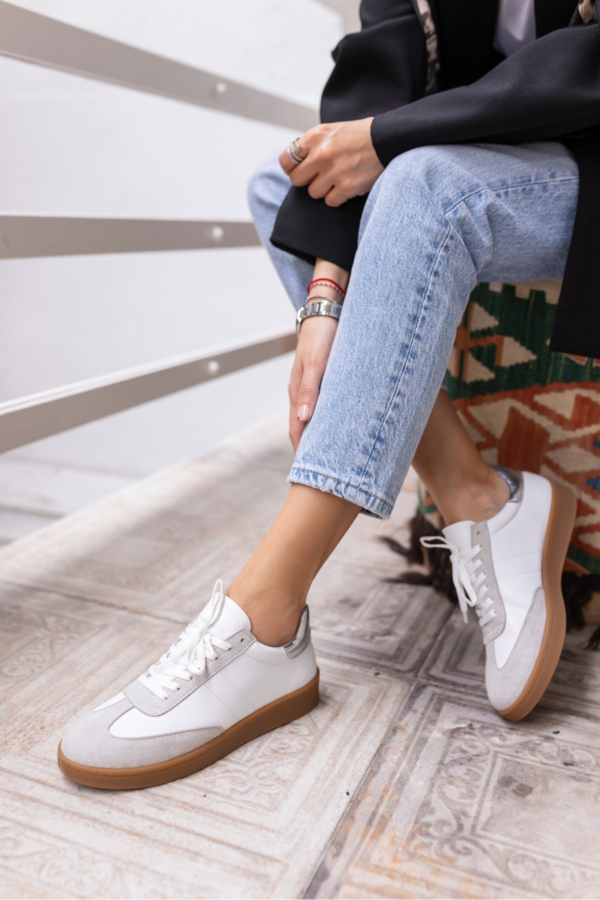 STEPY KADİN BEYAZ CİLT SAMBA TARZİ SNEAKER