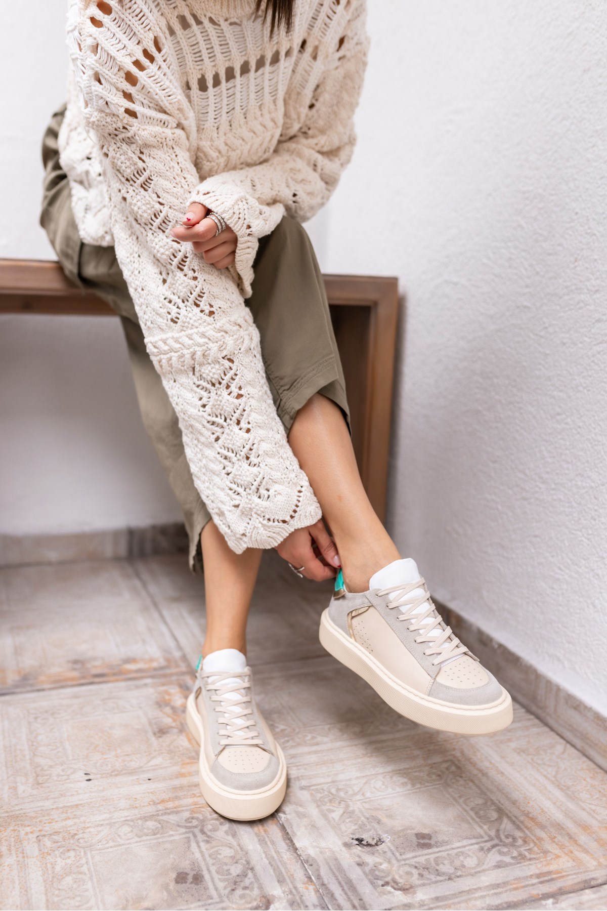 TREE KADIN BEJ GERCEK DERİ SNEAKER