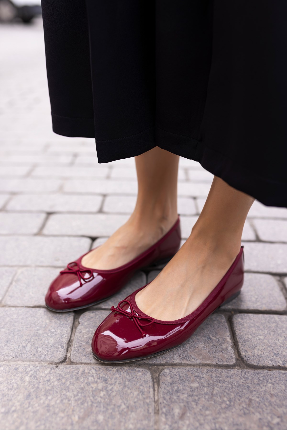 BALLE KADİN BORDO RUGAN BALERIN BABET