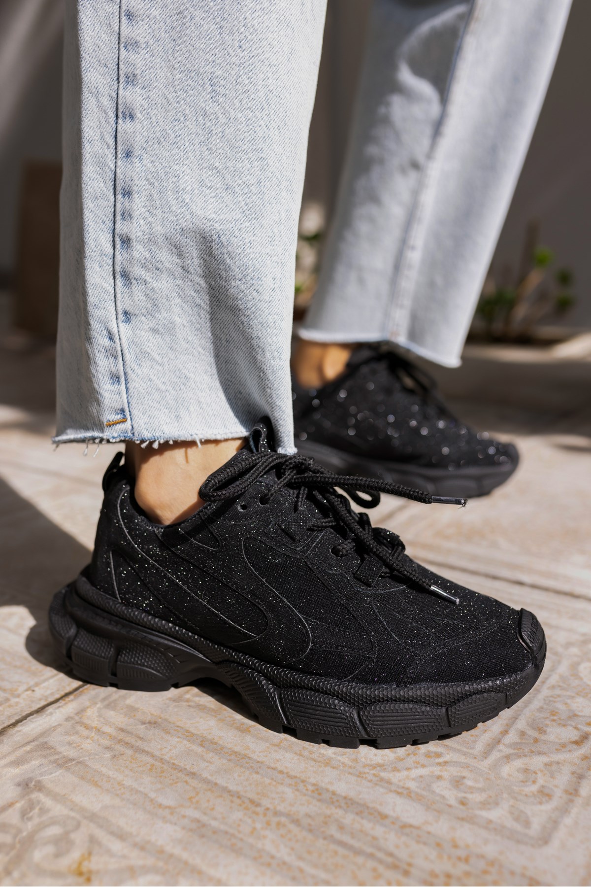 GENT KADIN SİYAH SİMLİ SNEAKER