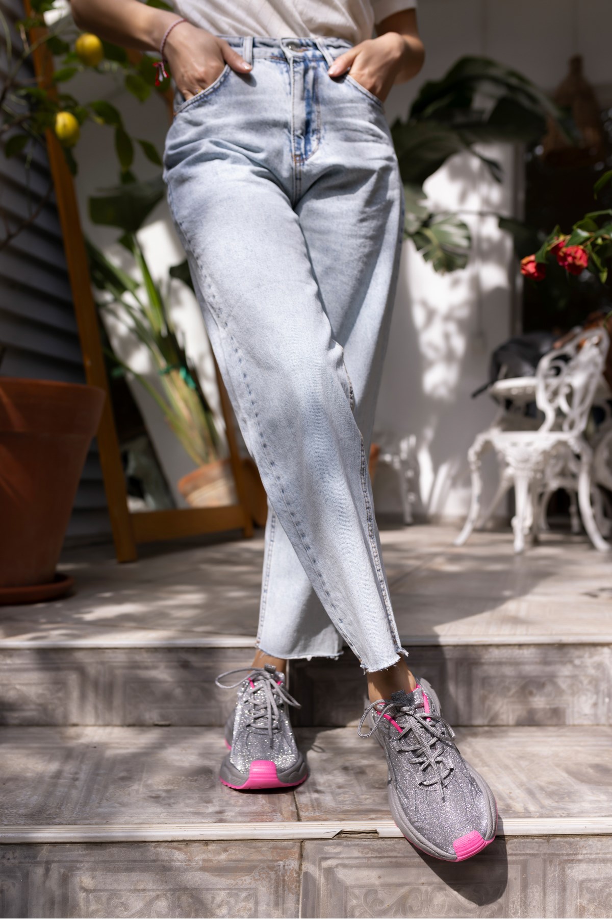 GENT KADİN GUMUS SİMLİ FUSYA DETAYLİ SNEAKER