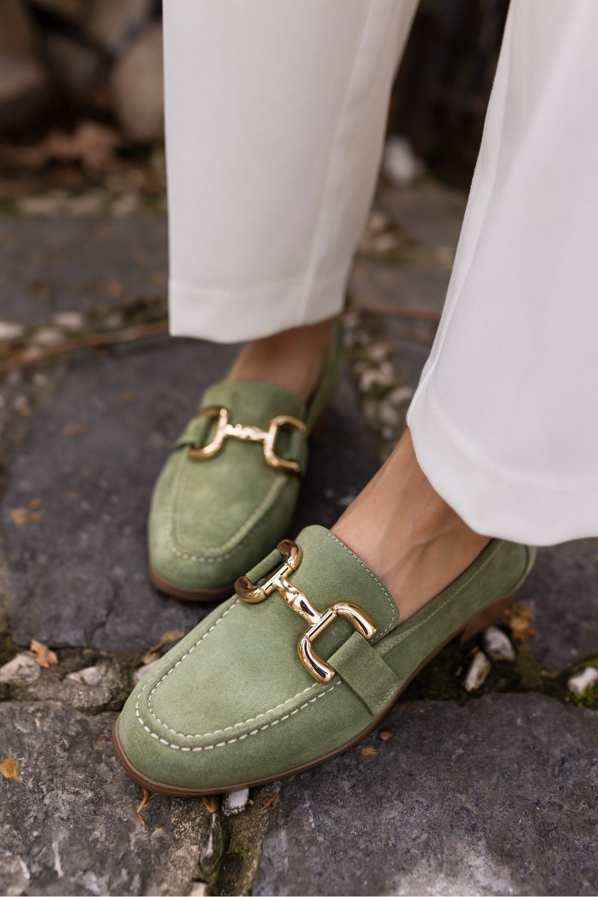 TRİNK KADİN YEŞİL GERCEK DERİ SUET İTHAL TOKA LOAFER AYAKKABİ