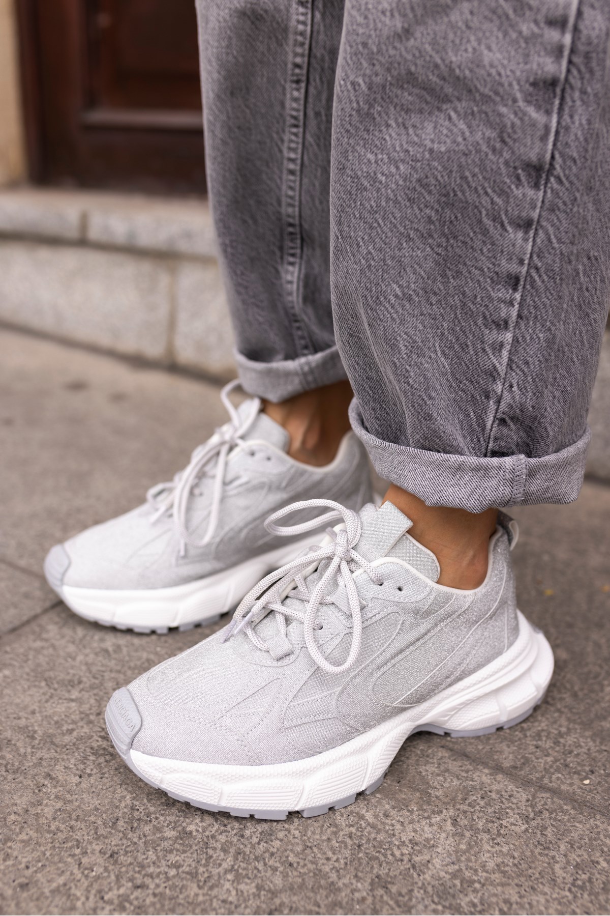 GENT KADİN GUMUS SİMLİ BEYAZ TABAN SNEAKER