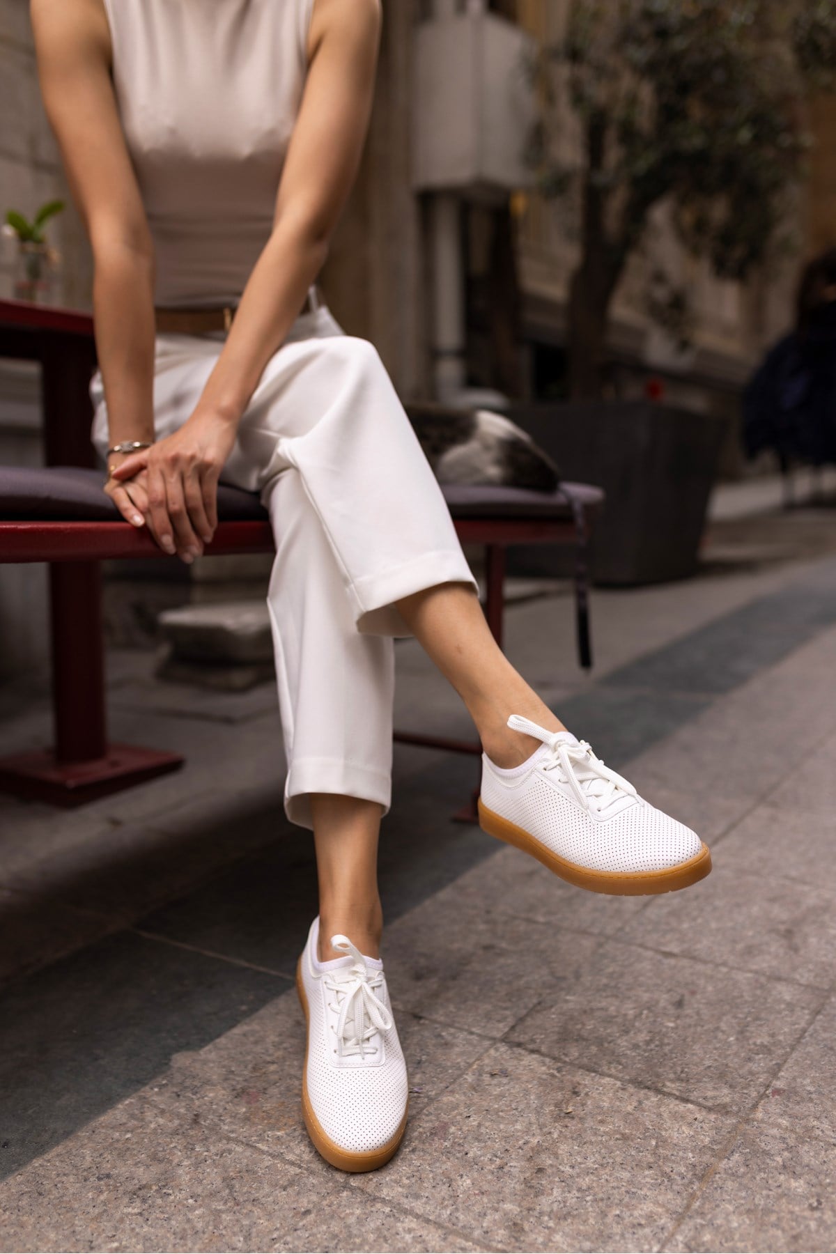 HALLA KADIN BEYAZ ZİMBA DETAY SNEAKER
