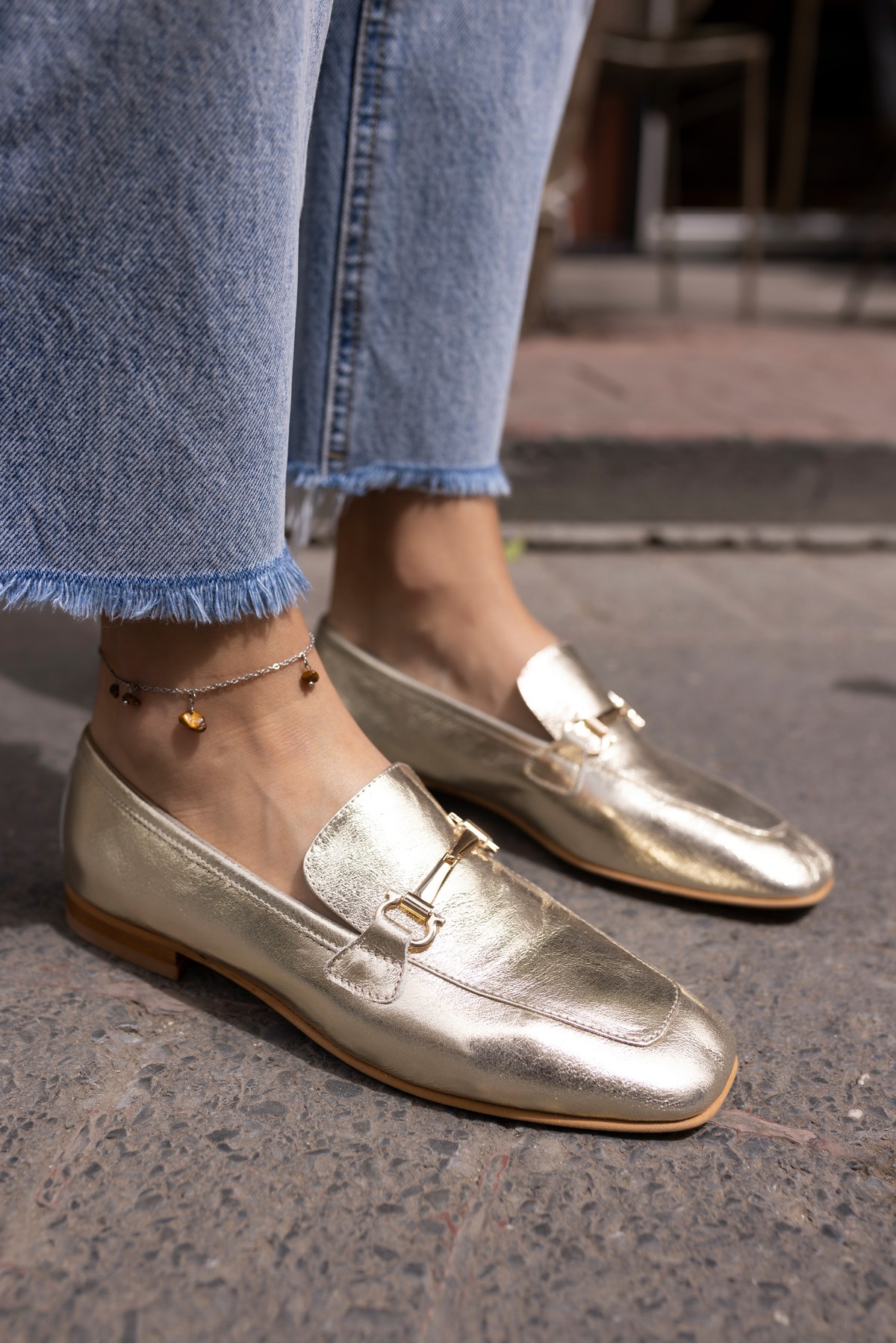 NOVAY KADİN ALTİN TOKA DETAY LOAFER BABET