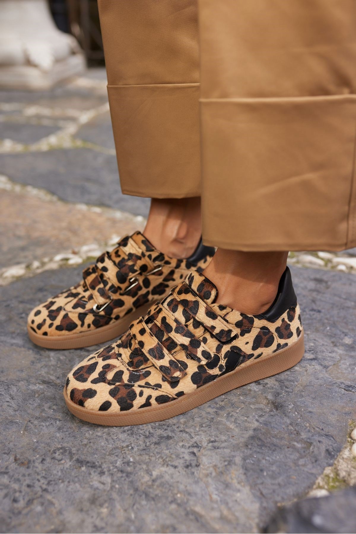 İSABEL KADIN LEOPAR CIRTLI KAUCUK TABANLİ SNEAKER