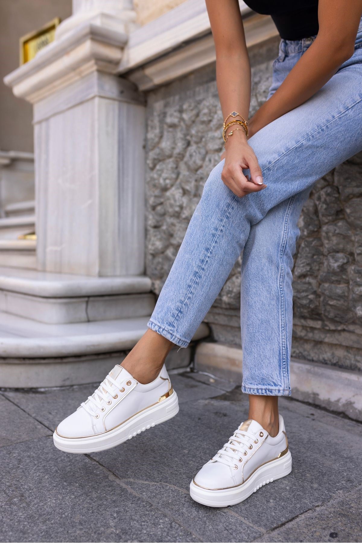 SPONT KADIN BEYAZ BAGCIKLI CASUAL AYAKKABİ