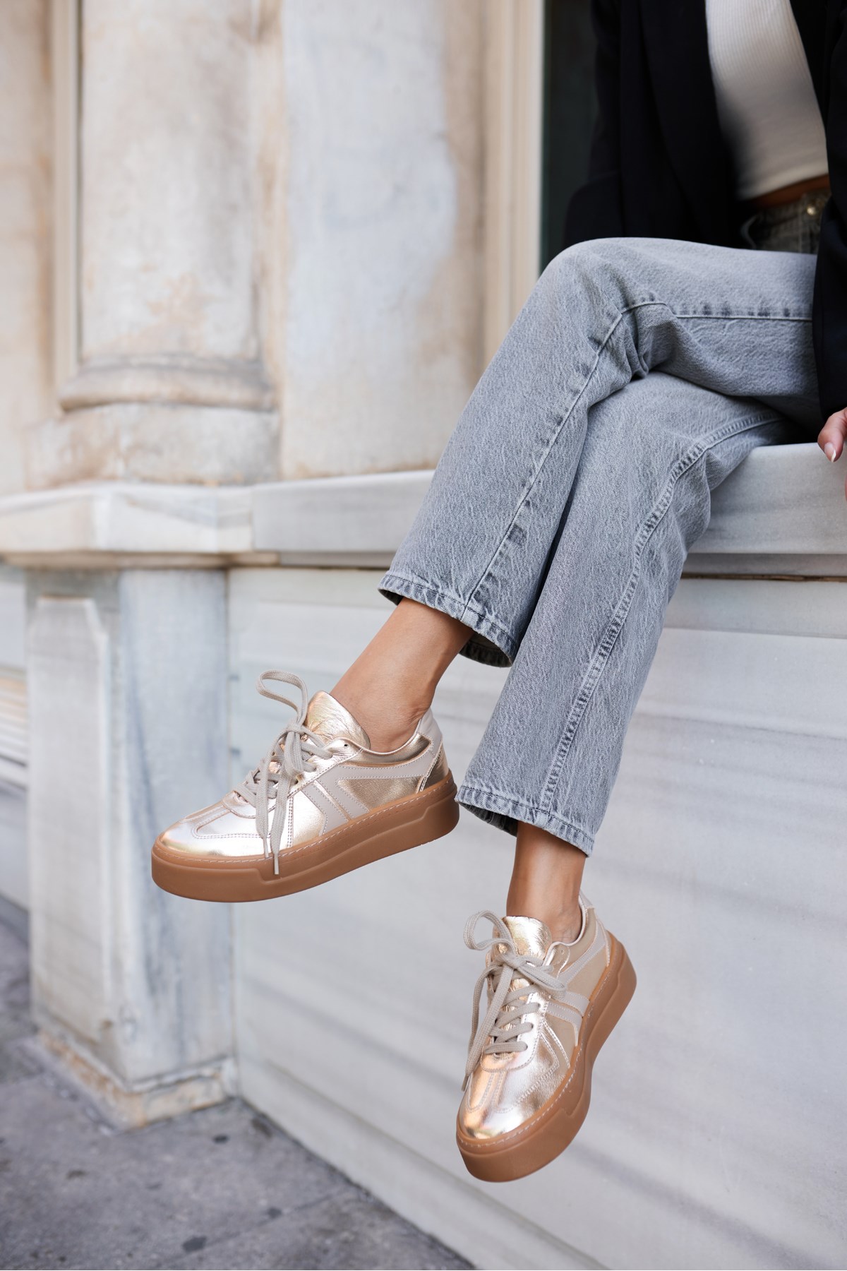 BELLO KADIN ALTIN DORE GERCEK DERİ SNEAKER