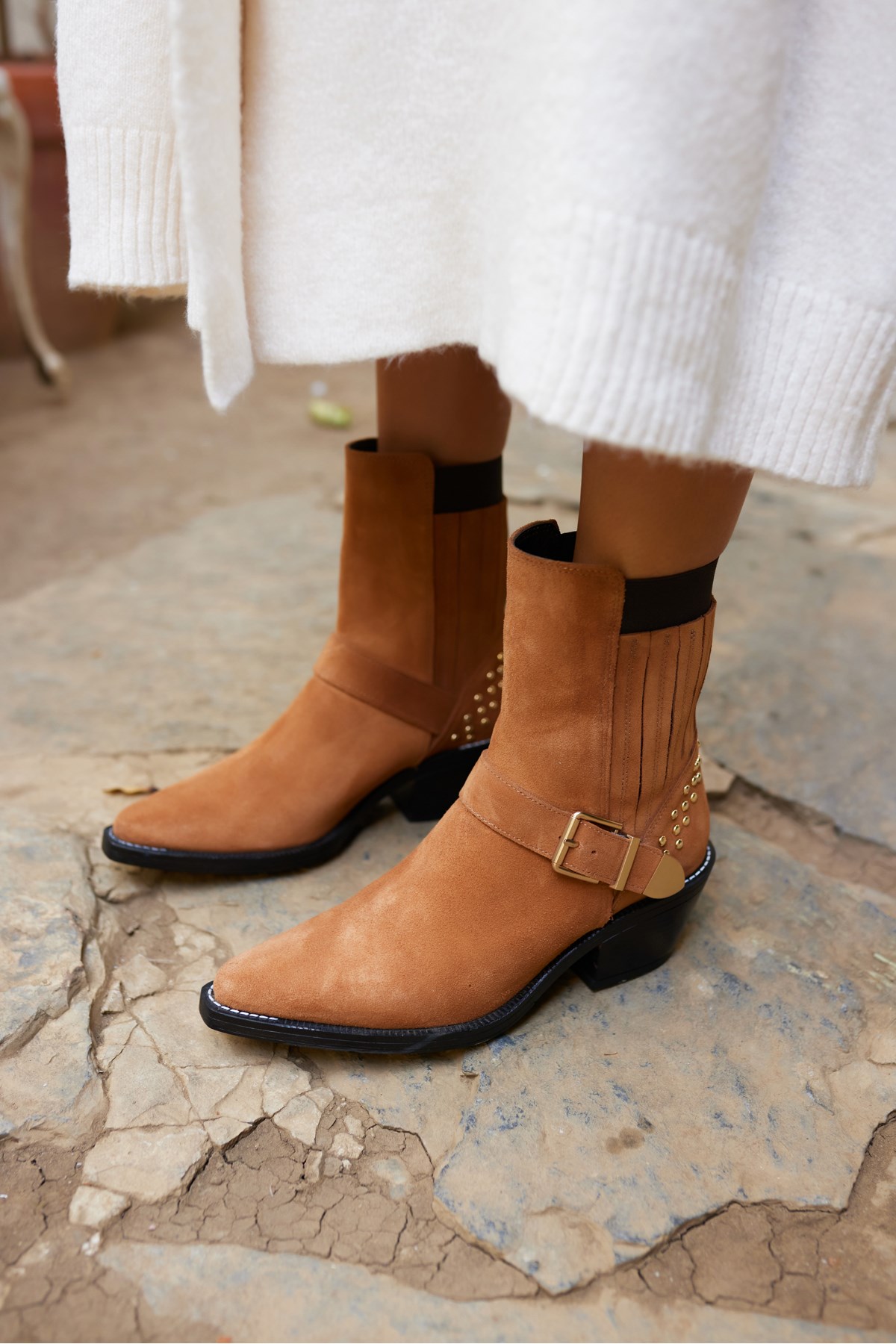 TOYA KADIN TABA GERCEK SUET WESTERN BOT