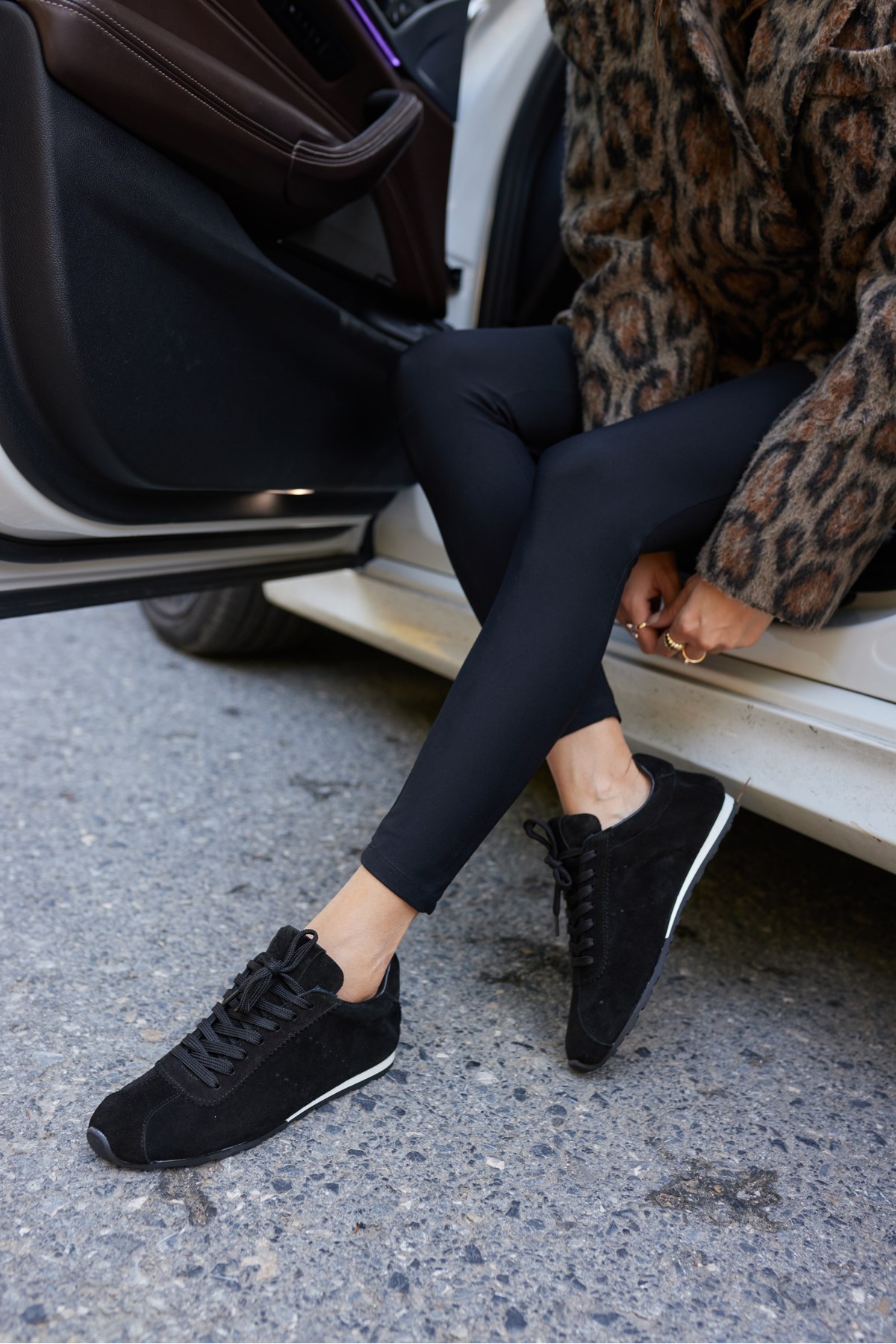 BOSETTİ KADİN SİYAH GERCEK SUET SNEAKER AYAKKABİ