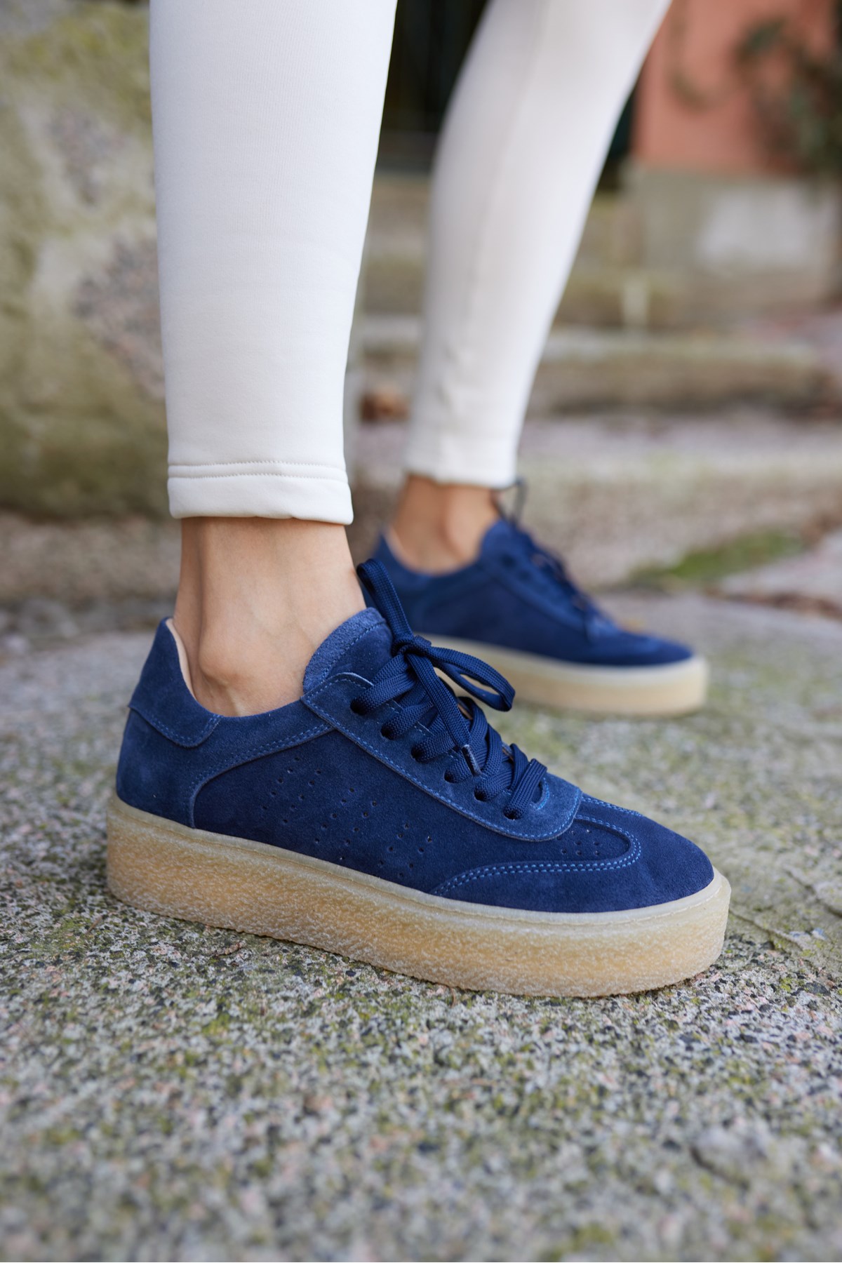 ALİSTAR KADIN LACİVERT GECREK DERİ SUET BAGCIKLİ SNEAKER