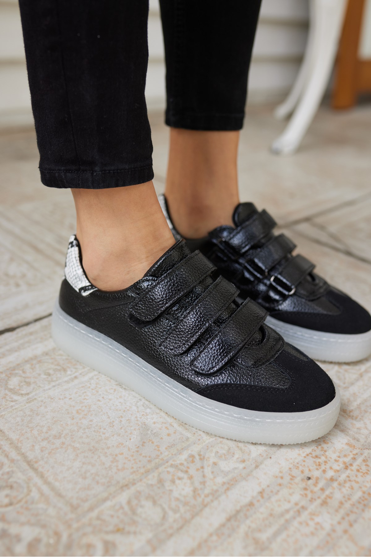 CELSO KADIN SİYAH CİRTLI SNEAKERS