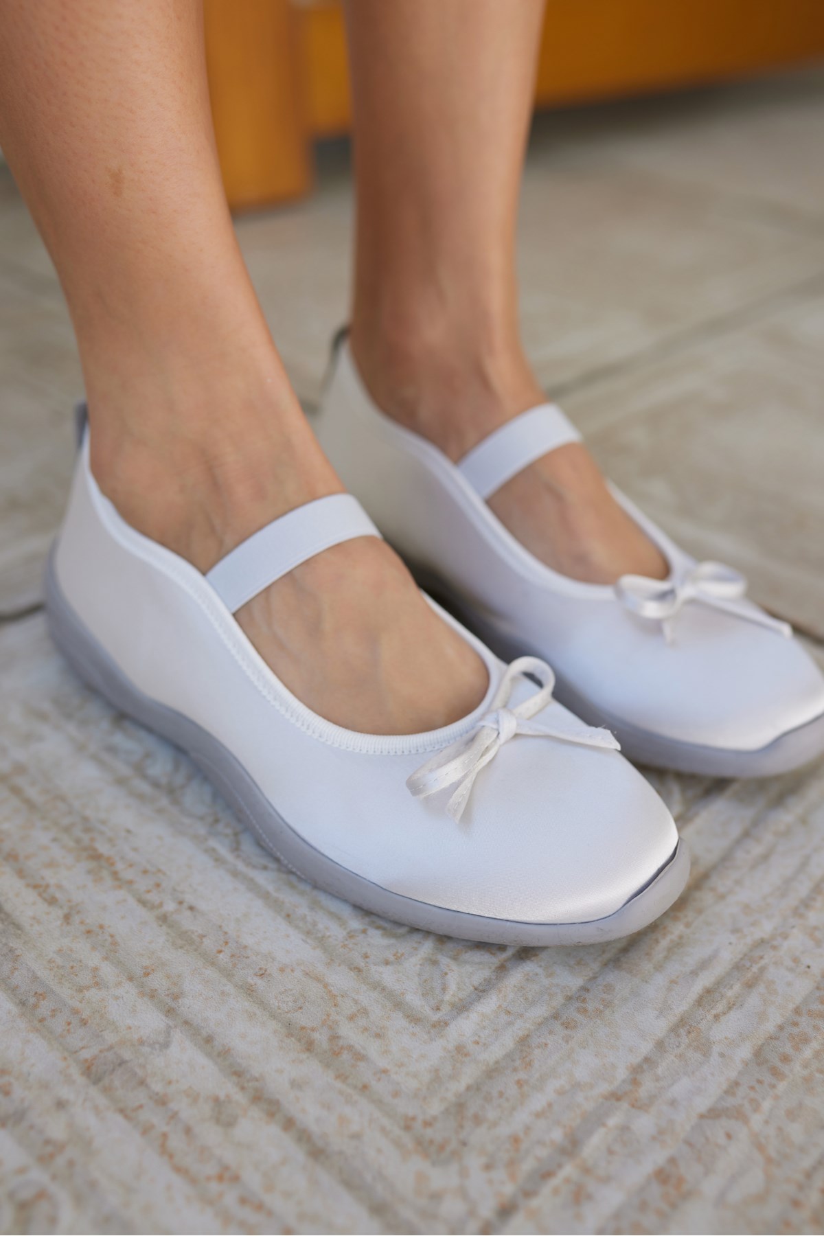 CACARES KADİN GUMUS SATEN LASTIKLI BABET SNEAKER