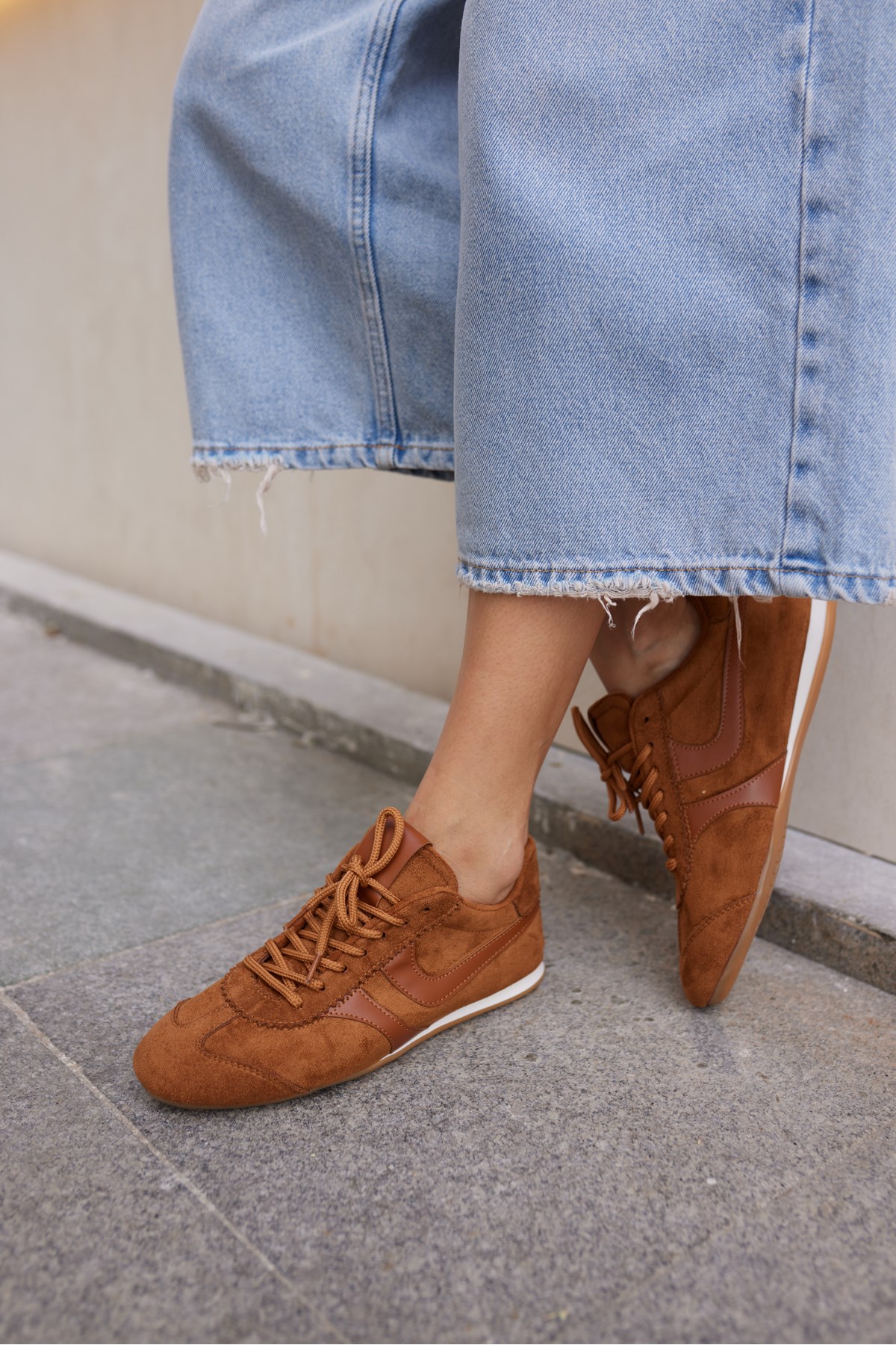 ANNA KADIN TABA SUET BAGCIKLI SNEAKER