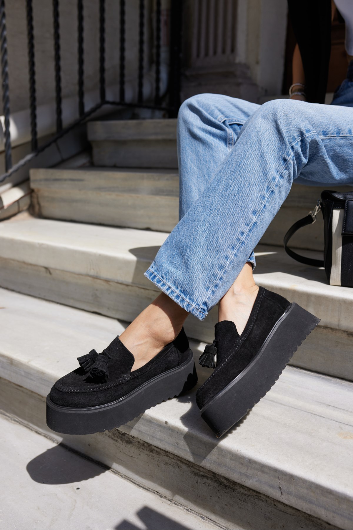 AJAX KADIN SİYAH GERCEK SUET PUSKULLU 5 CM EVA TABAN LOAFER