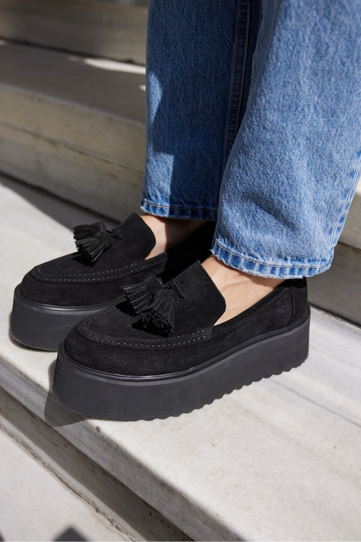 AJAX KADIN SİYAH GERCEK SUET PUSKULLU 5 CM EVA TABAN LOAFER